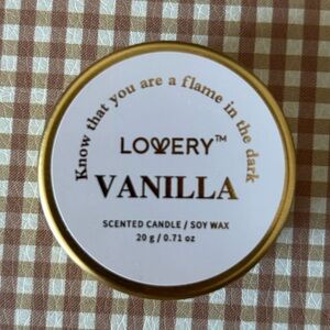 LOVERY scented wax candle tiny. VANILLA